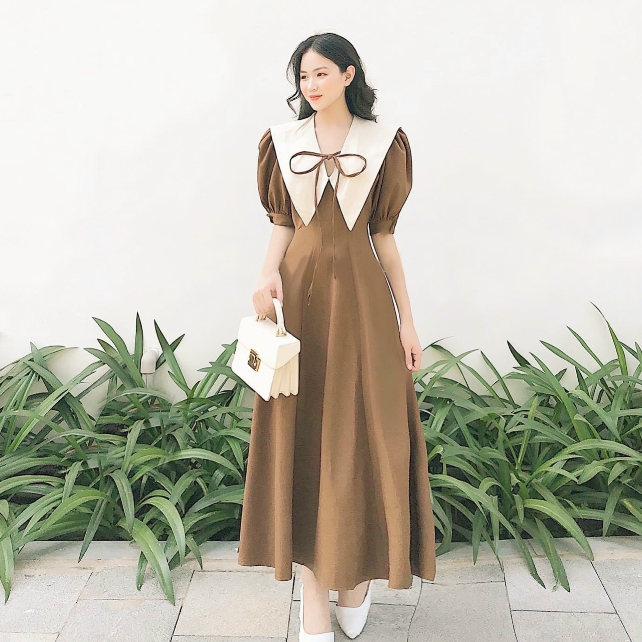 Đầm cổ trắng nơ cổ form dài 2 màu