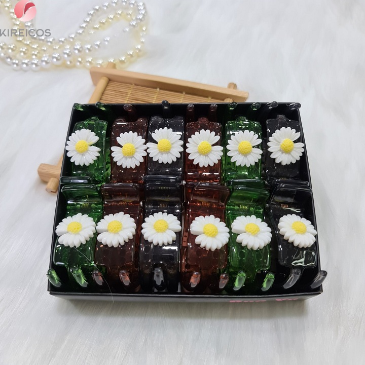 [HCM]Kẹp Tóc Gấp Nhựa Dẻo Không Gãy Mẫu Cúc Họa Mi
