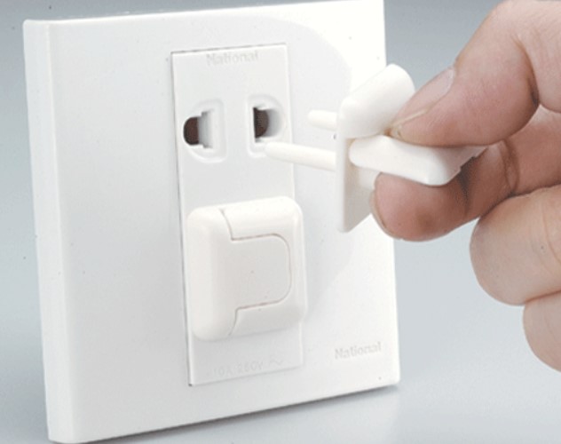 Bịt ổ điện cao cấp giữ an toàn cho bé, bít ổ điện