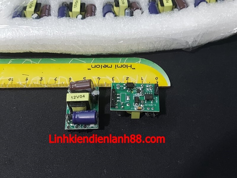 Module nguồn xung mini 2*3cm dáng nằm 12v 400ma