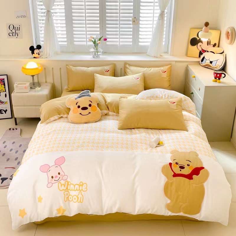 Set 5 Món Vỏ Chăn Ga Gối Phi Lụa Mickey Mouse Hàng Nhập Khẩu