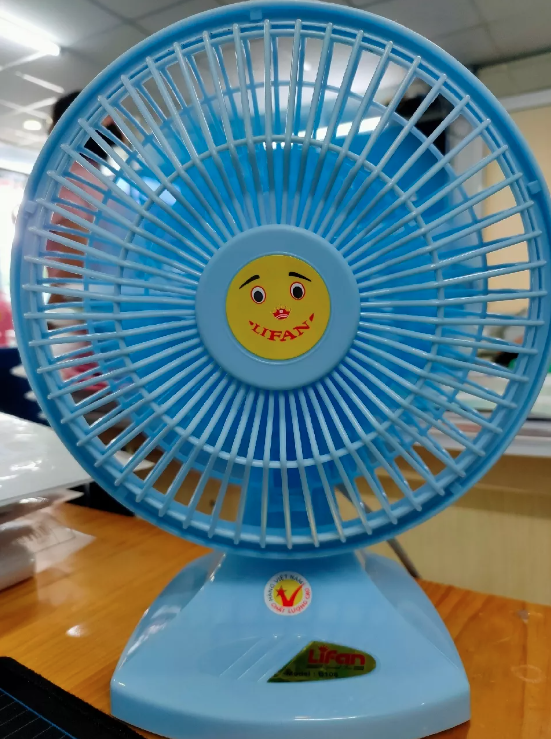 Quạt mini Lifan B-106 thổi bay cơn nóng mùa hè nhỏ gọn tiện lợi cho dân văn phòng - Hàng chính hãng