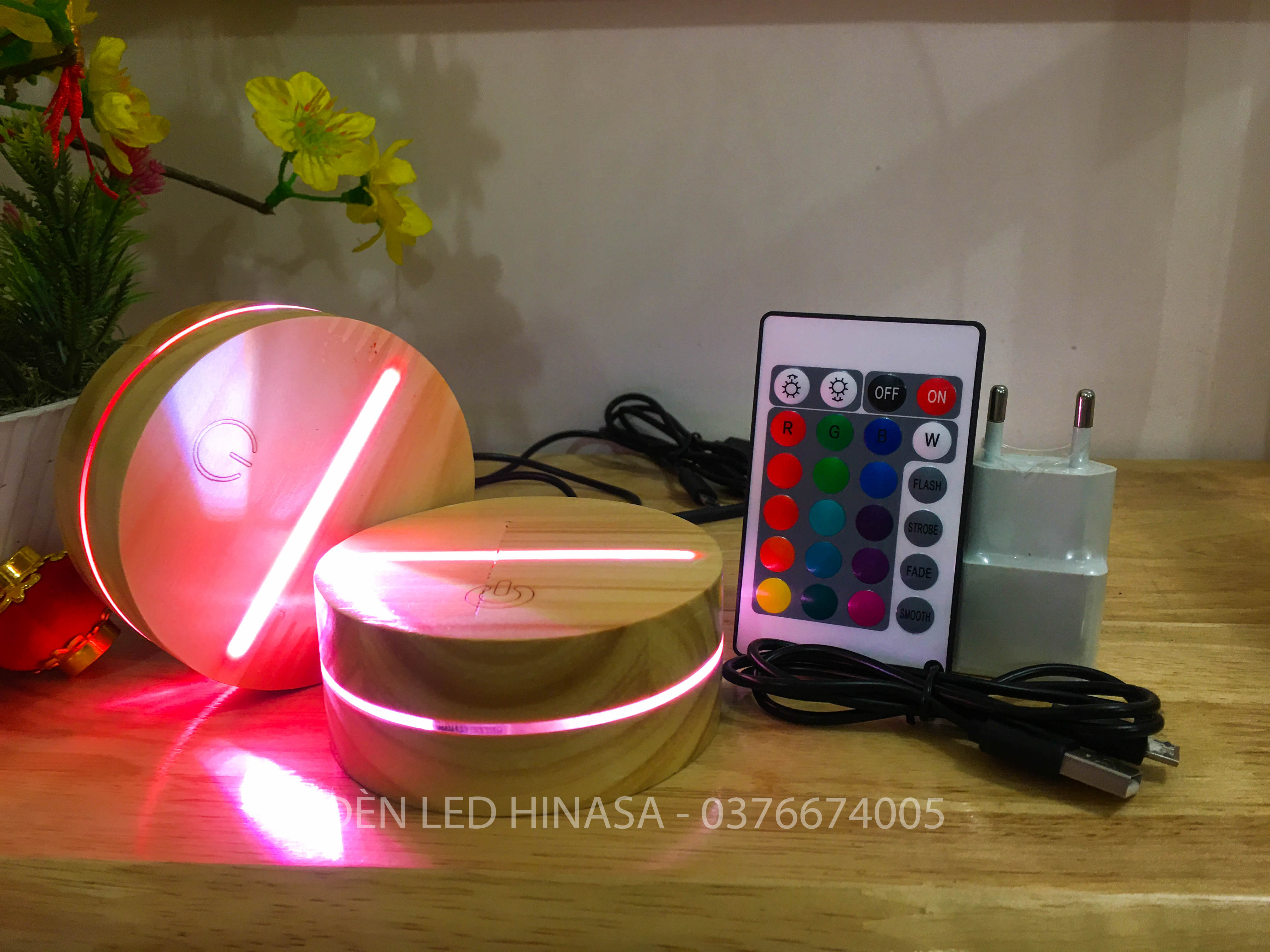 [HCM]Đế Đèn LED 16 Màu Gỗ Sáng