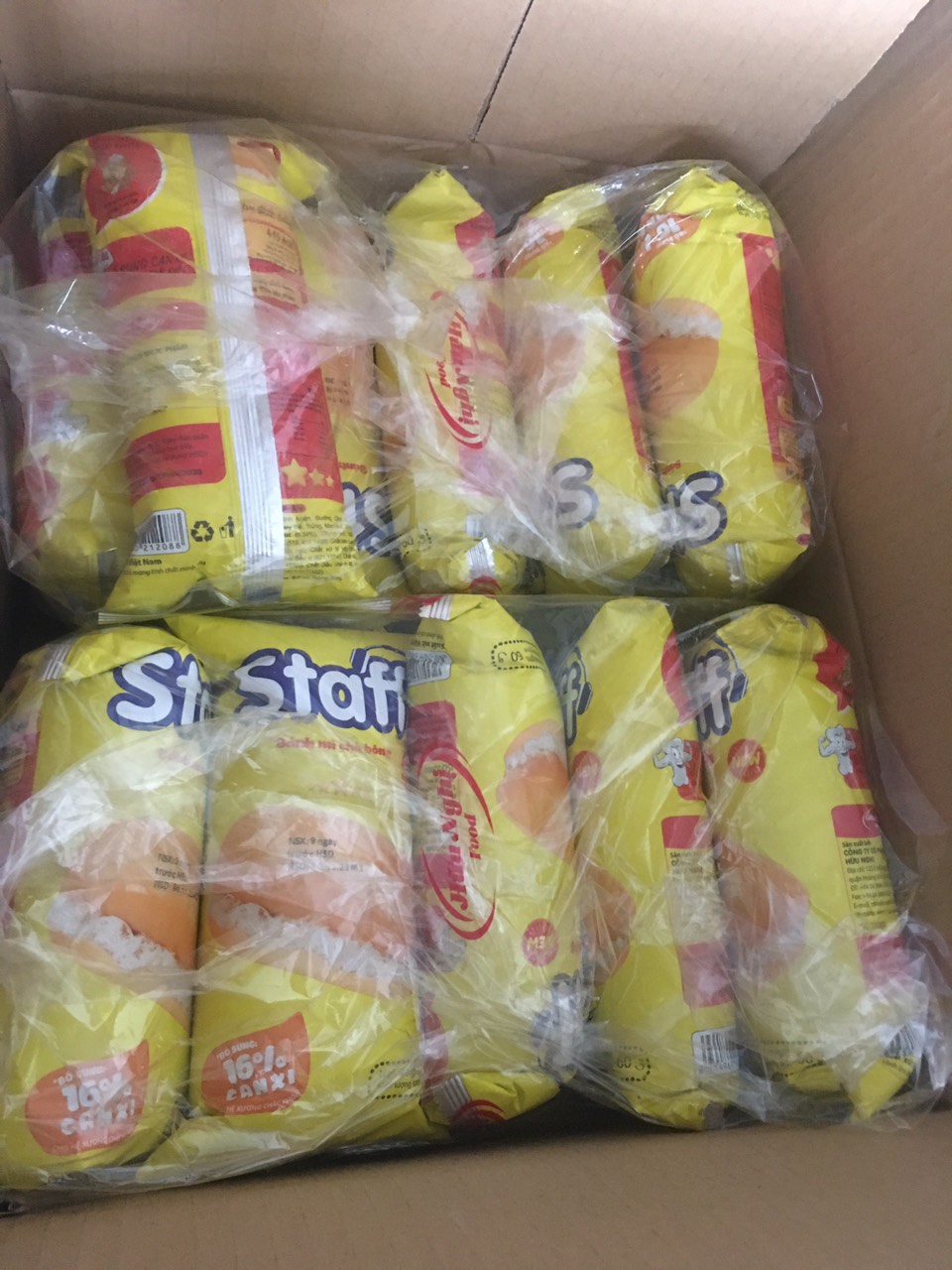 10 Bịch Bánh Mì Chà Bông Staff