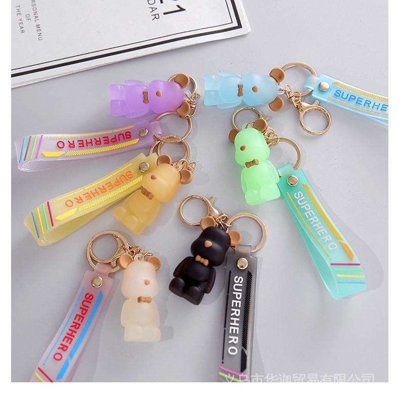 Móc Khoá Xe Gấu Bearbrick Dễ Thương HKD81