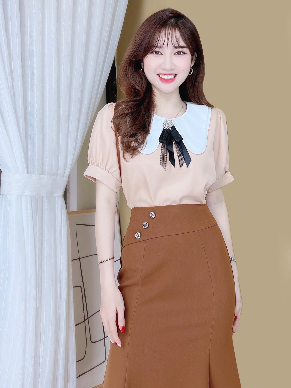 Áo sơ mi công sở nữ cổ tròn oval freesize CHUU A8013