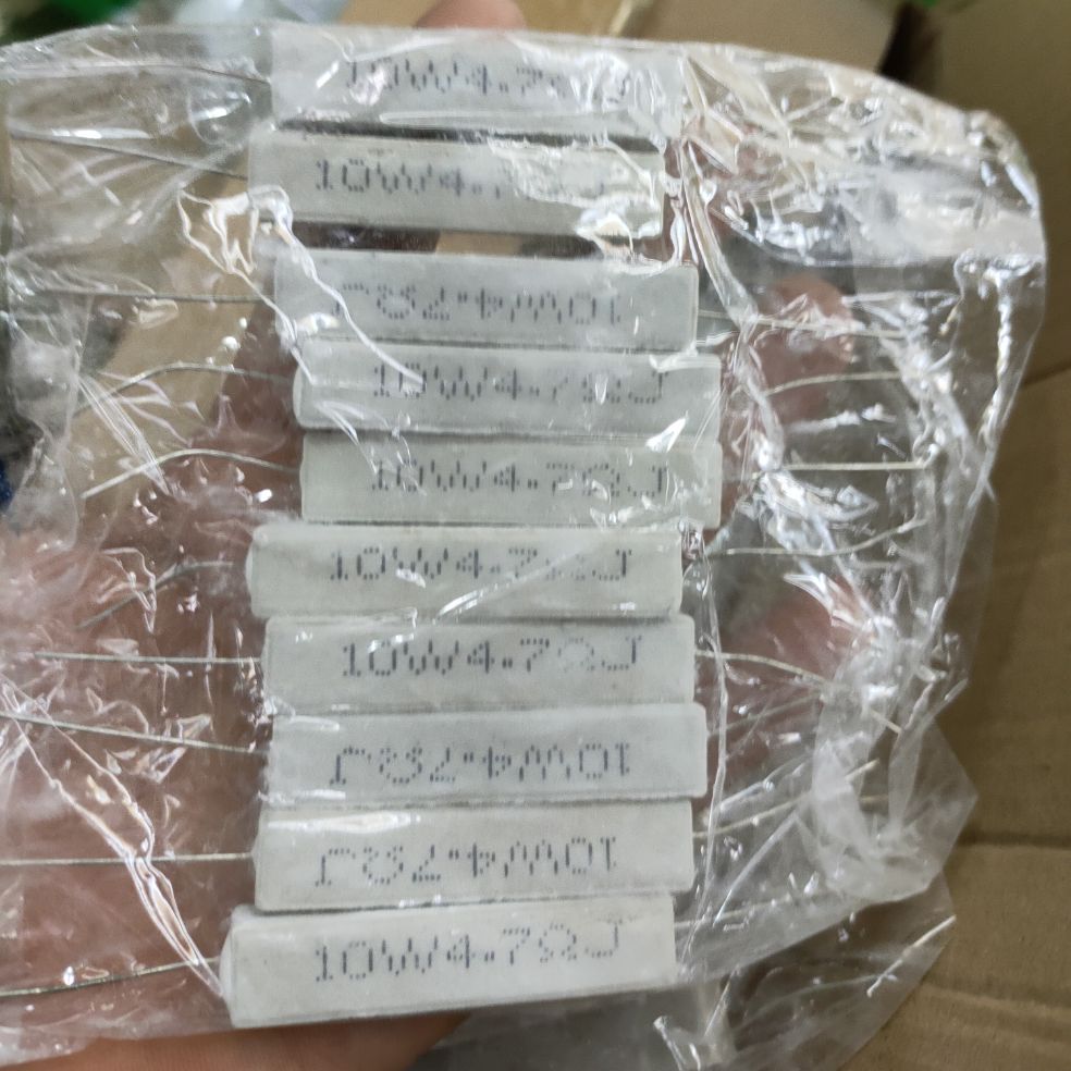 10 điện trở sứ 4.7om 10w