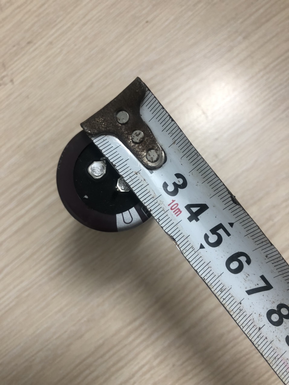 TỤ LỌC NGUỒN AMPLY 100V-10000uF NÂU