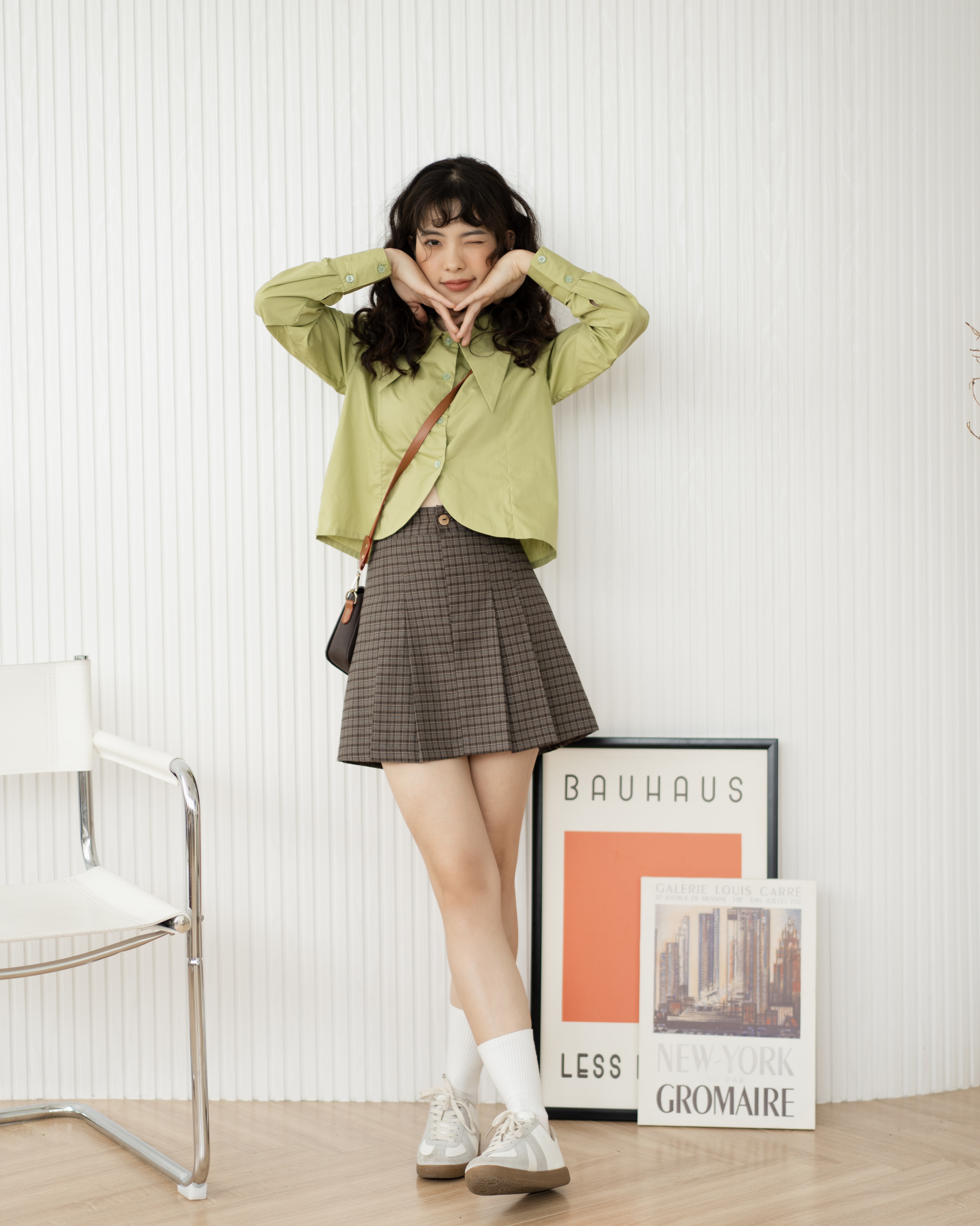 [Nhập LAZLOOK99 GIẢM 100K/500K] Áo sơ mi croptop cổ nhọn Collar Shirt