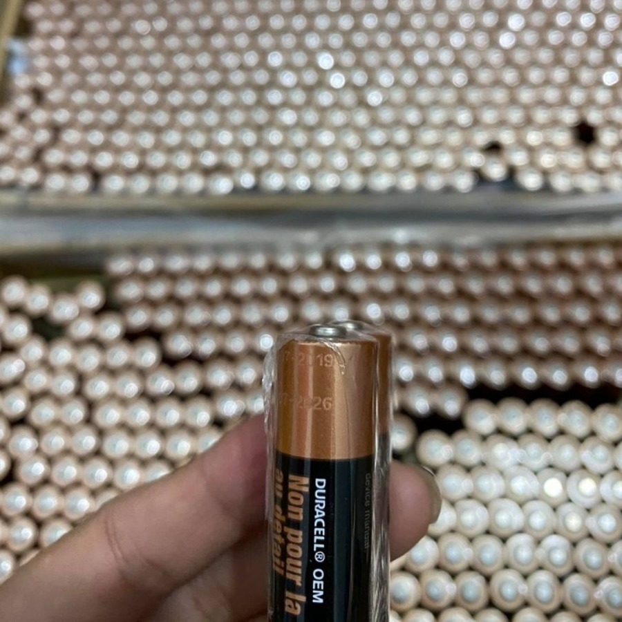 Vỉ 2 viên Pin Alkaline AA và AAA Duracell