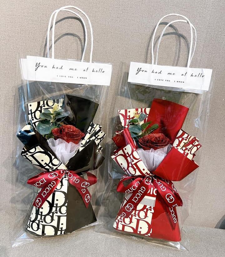 quà tặng sinh nhật Hoa sáp nhũ 1 bông hồng đỏ bó đẹp (kèm túi + thiệp) làm quà tặng valentine, 8/3, 20/10, sinh nhật ý nghĩa (Khách tỉnh đặt không nhận được trước 8/3 đâu ạ)