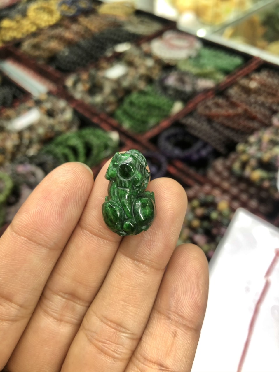 Mặt dây chuyền Tỳ Hưu phong thủy đá ngọc cẩm thạch sơn thủy