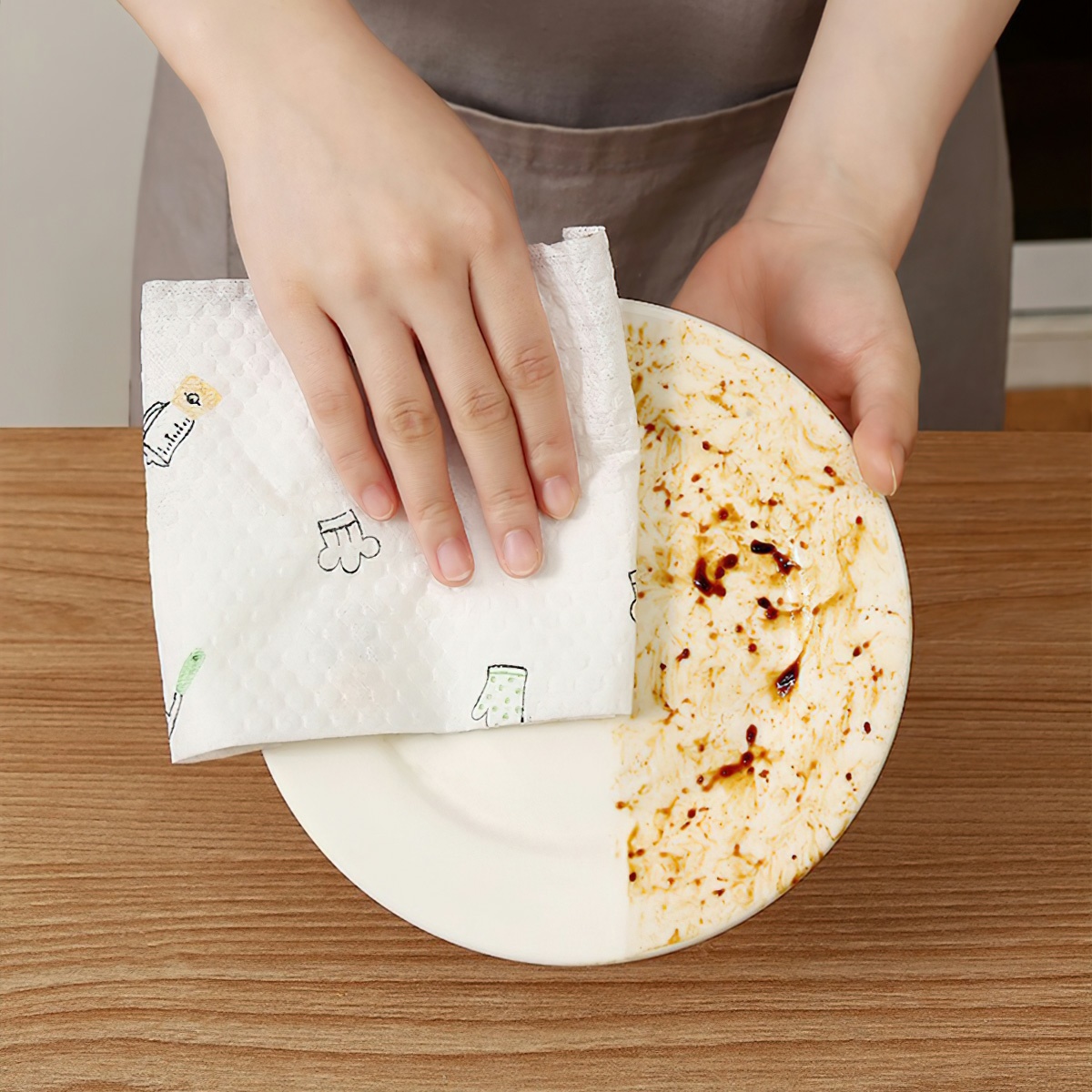 Roll of Disposable Oil-Absorbent Multi-Purpose Dish Tissue