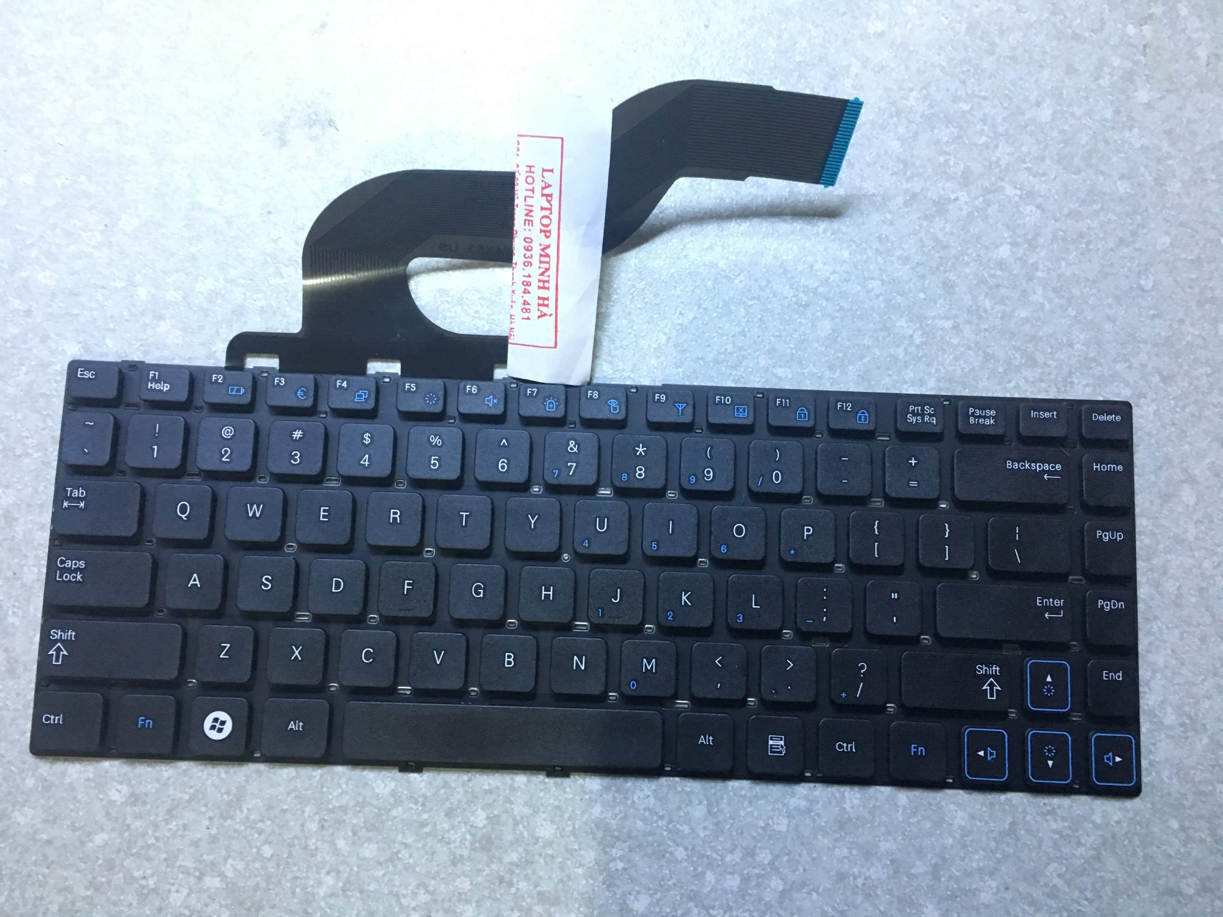 Bàn phím laptop Samsung RV409 loại tốt