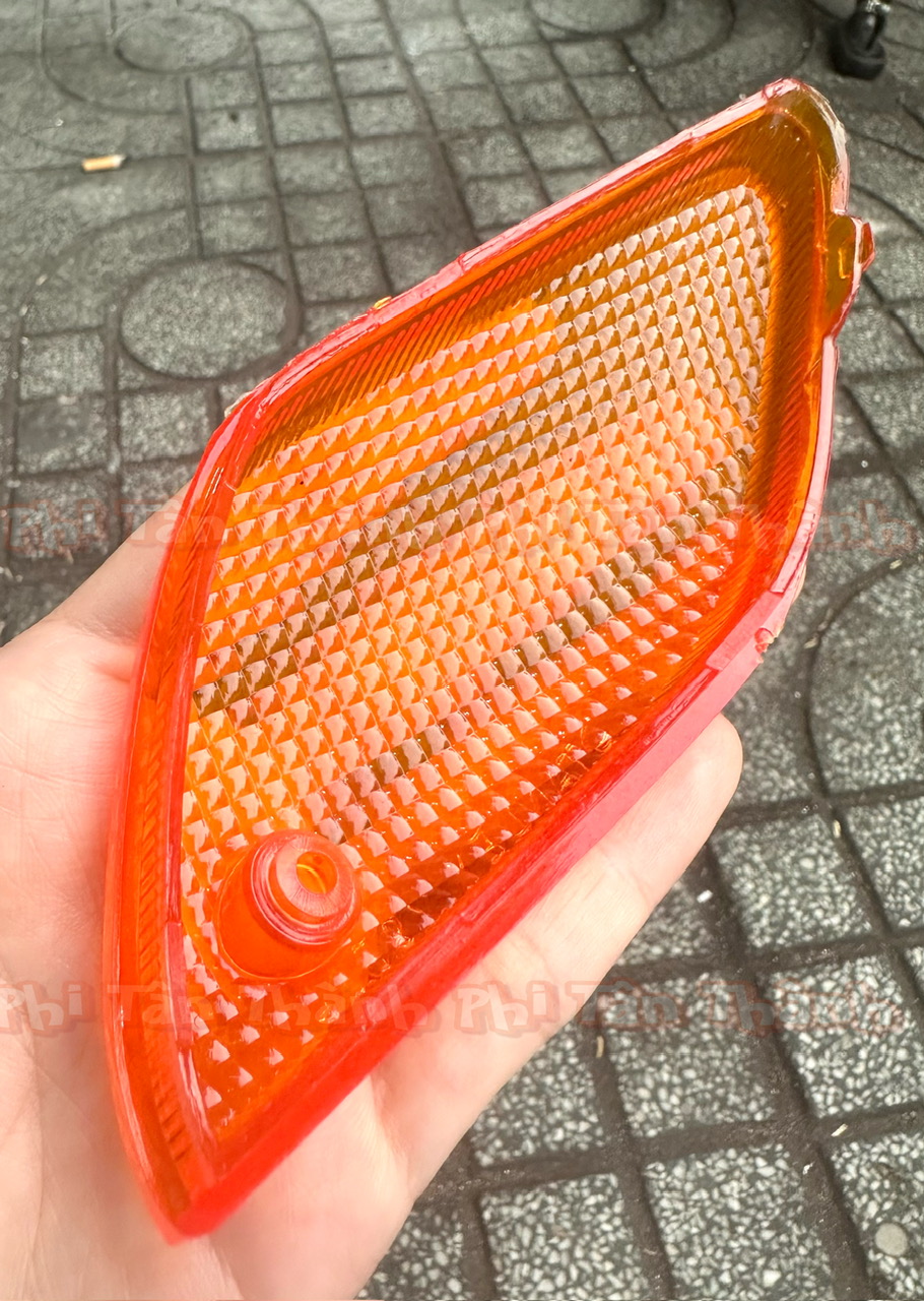CHỤP XI NHAN TRƯỚC XE SPACY 125 ( 1 CẶP )
