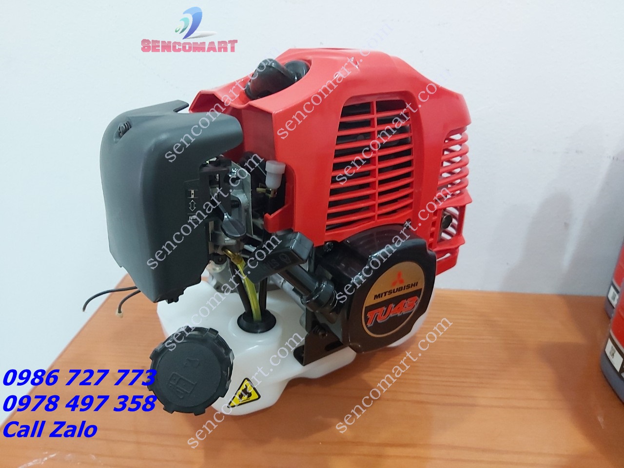 Đầu Động Cơ Lắp Máy Cắt Cỏ 2 Thì Nhật Bản