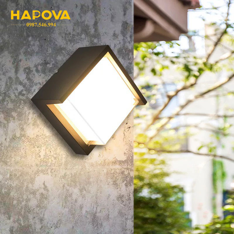 Đèn gắn tường trang trí ngoài trời hình vuông hapova akivsi 1013