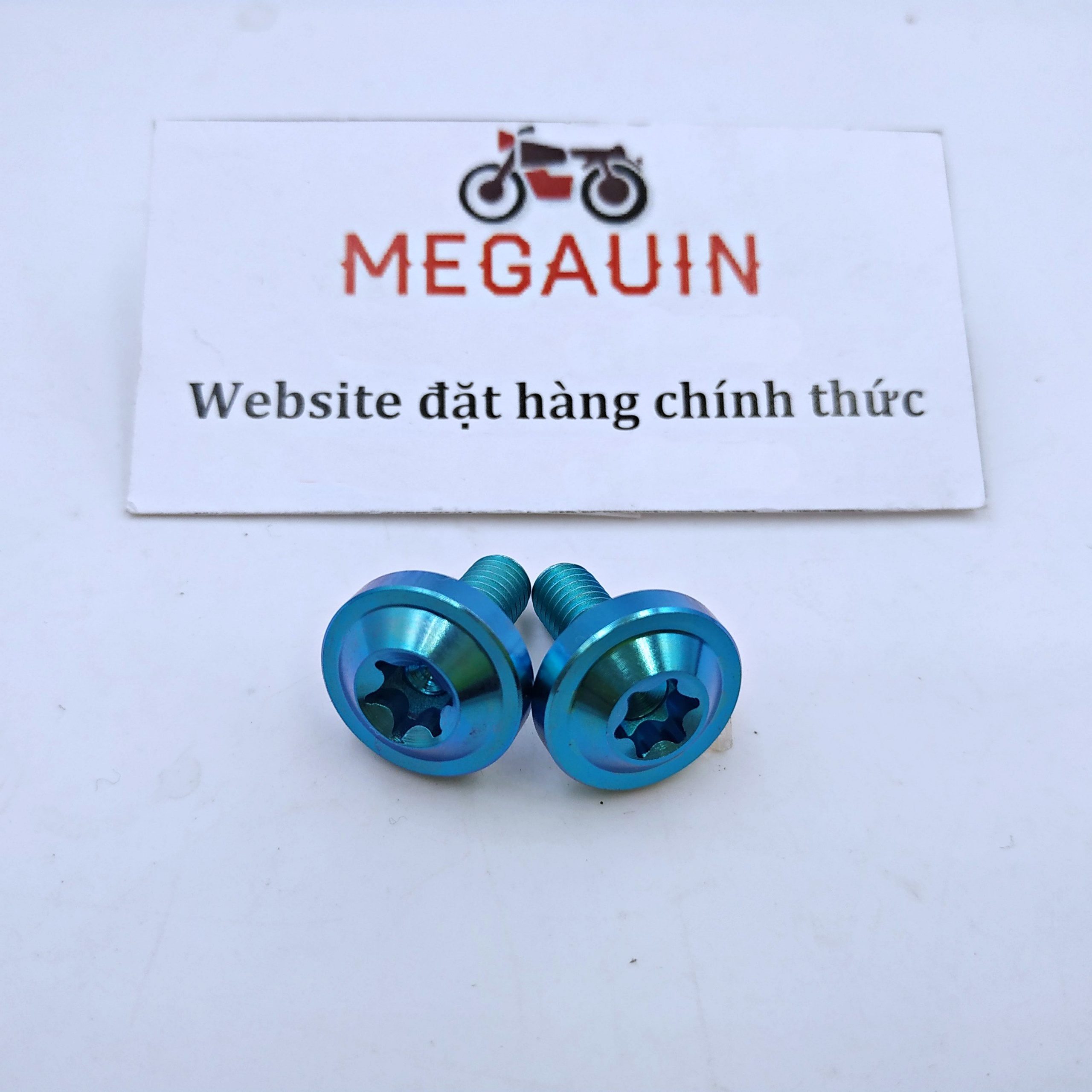 Ốc Titan GR5 sườn hông, mỏ cày Winner X (ốc dàn áo GR5 winner X)