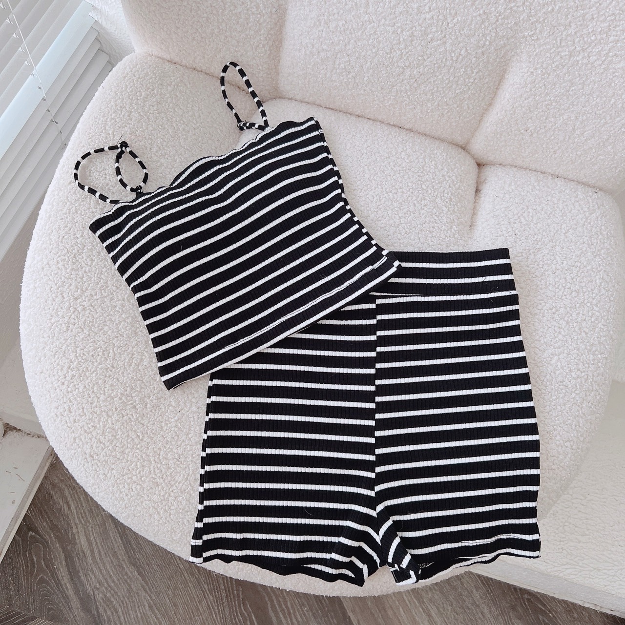 Set Bộ Sọc 2 Dây có Mút Ngực