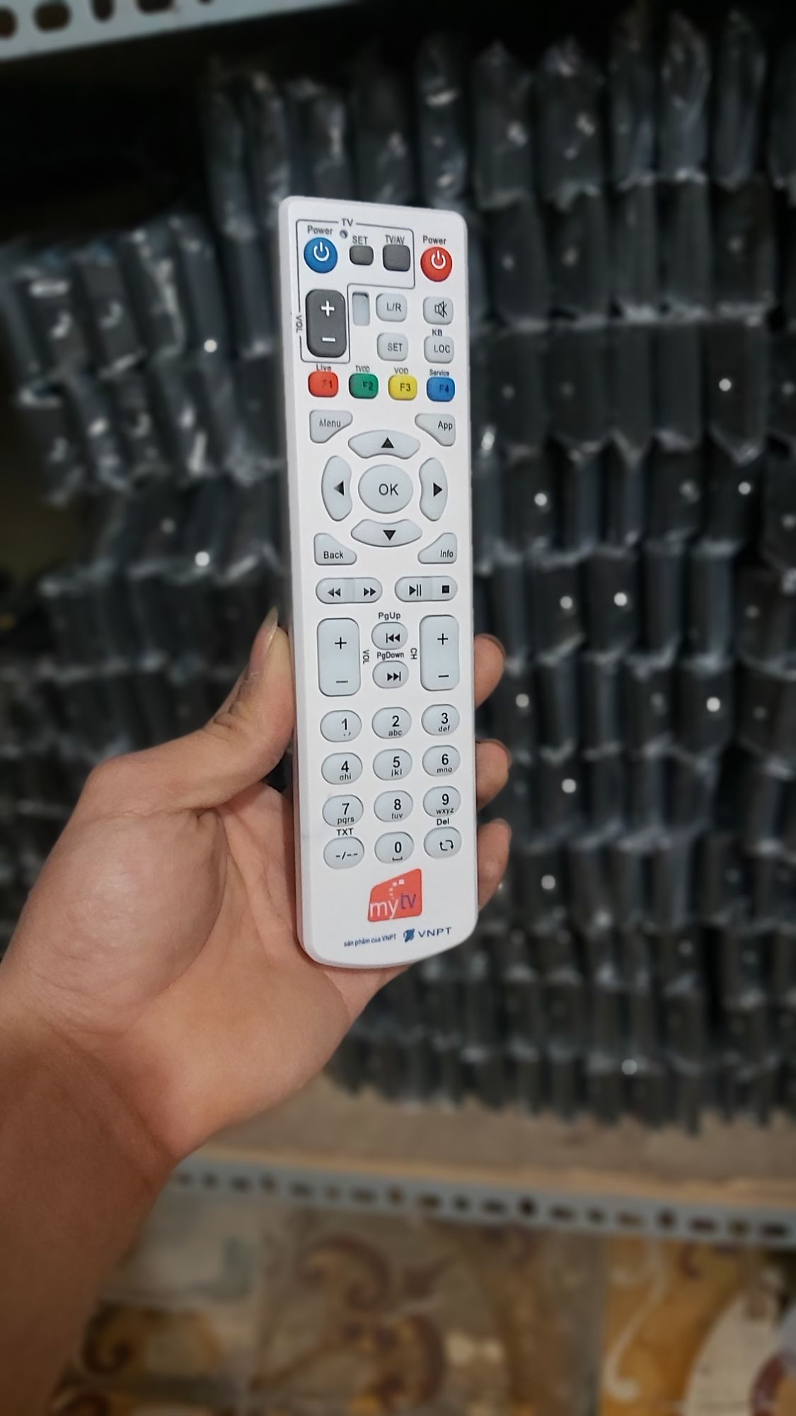 điều khiển Mytv pin bé