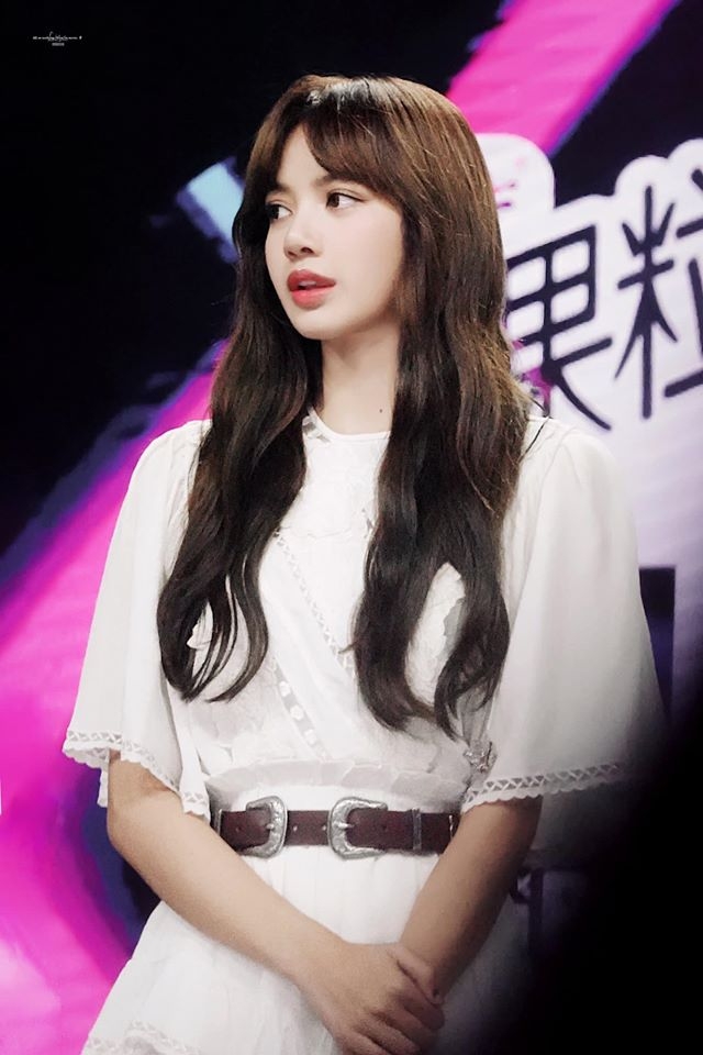 Bưu thiếp Lisa Backpink LaLisa Monoban