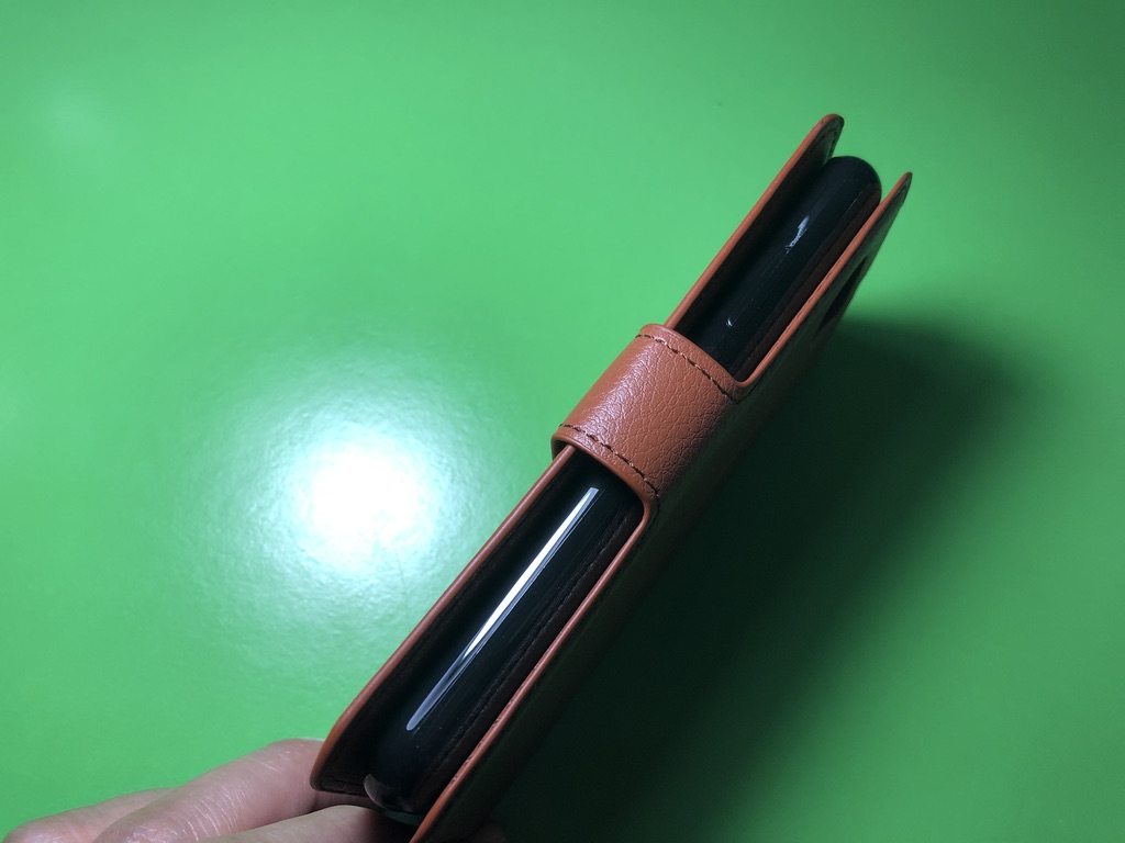 Sharp Aquos R2 compact - Bao da PU cho điện thoại thông minh