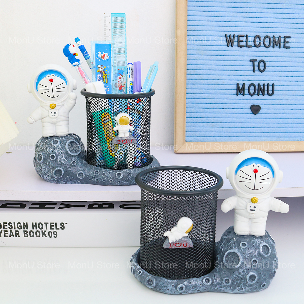 Kệ cắm bút DORAEMON DOREMON phi hành gia dễ thương cute MON0434