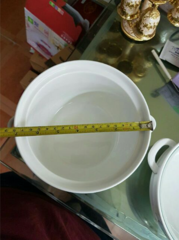 TÔ SỨ - THỐ SỨ NẮP KÍNH 18CM