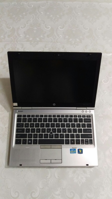 Laptop HP 2560 / Intel Core i5 2540M ~ 2.6Ghz / Ram 4G / HDD 320G / Intel HD 3000 / 13.3 inch HD / Windows 10 Pro / Tặng kèm chuột + lót chuột