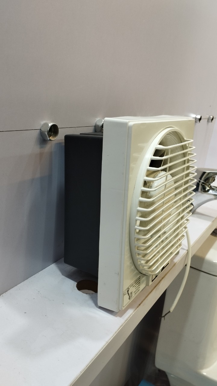 Quạt hút tường TICO 15AV6 ( lắp lỗ tường 20x20cm).