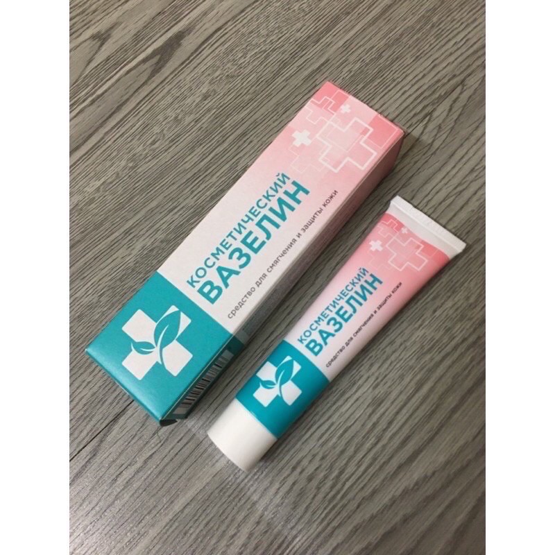 Kem Vaseline Nga dưỡng bóng môi dạng tuýp 42ml