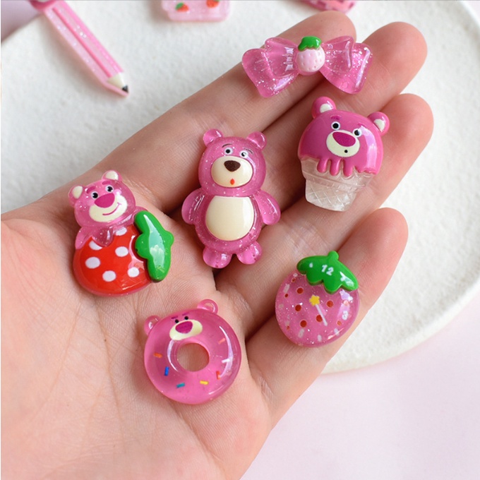 Jibbitz sticker gắn dép sục Crocs hình gấu hồng Pink Bear (bán lẻ từng cái) nhựa trong suốt