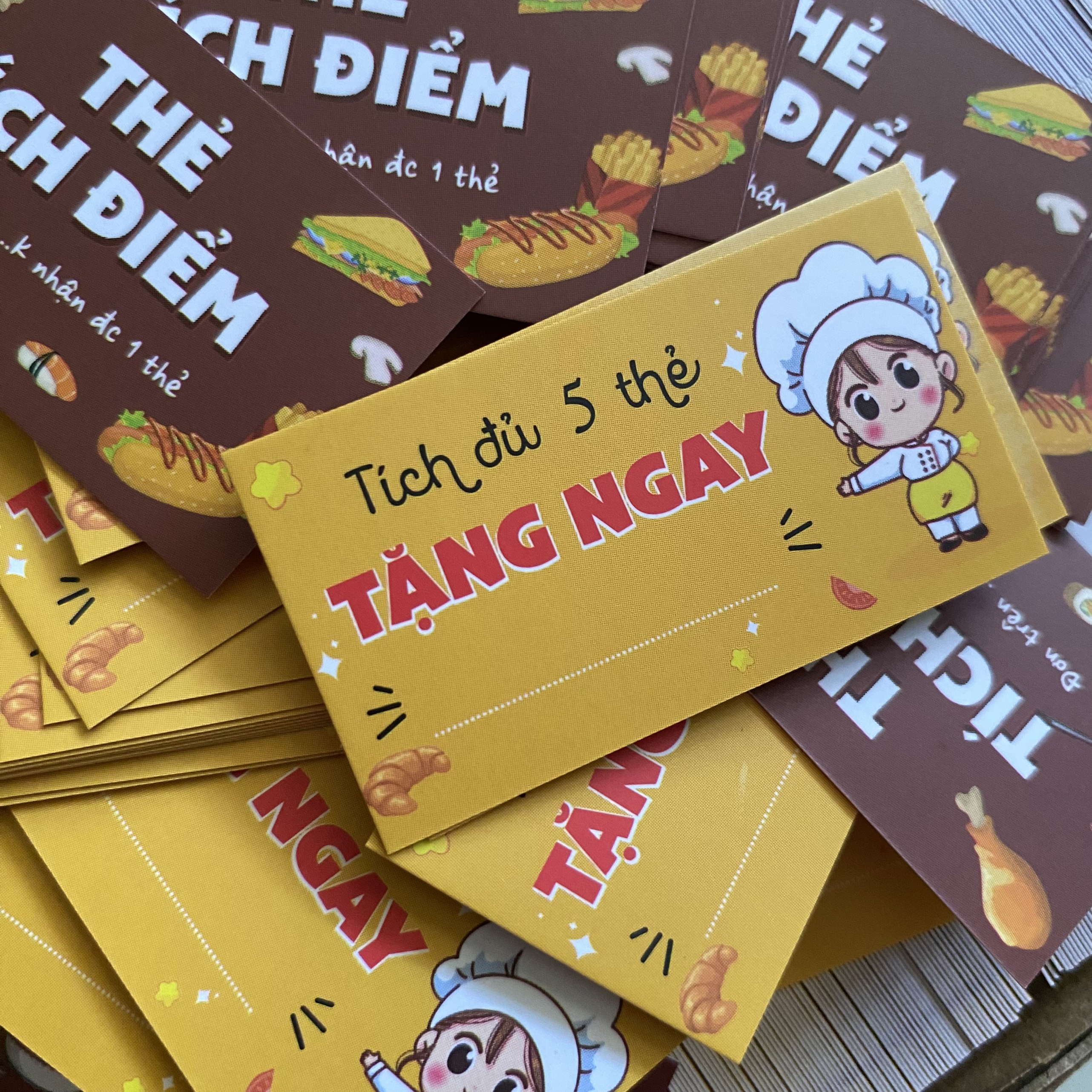 100 thẻ giấy tích điểm 3x5.4cm
