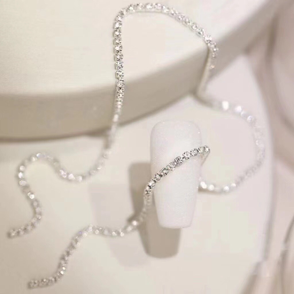 sợi xích charm đá trang trí móng nail