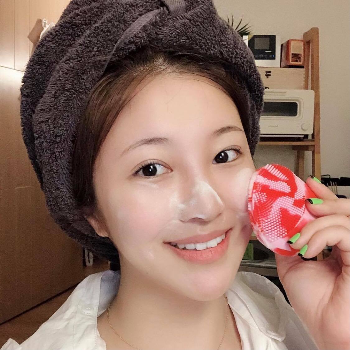 Máy Rửa Mặt Foreo Luna Mini 2 Candy Collection