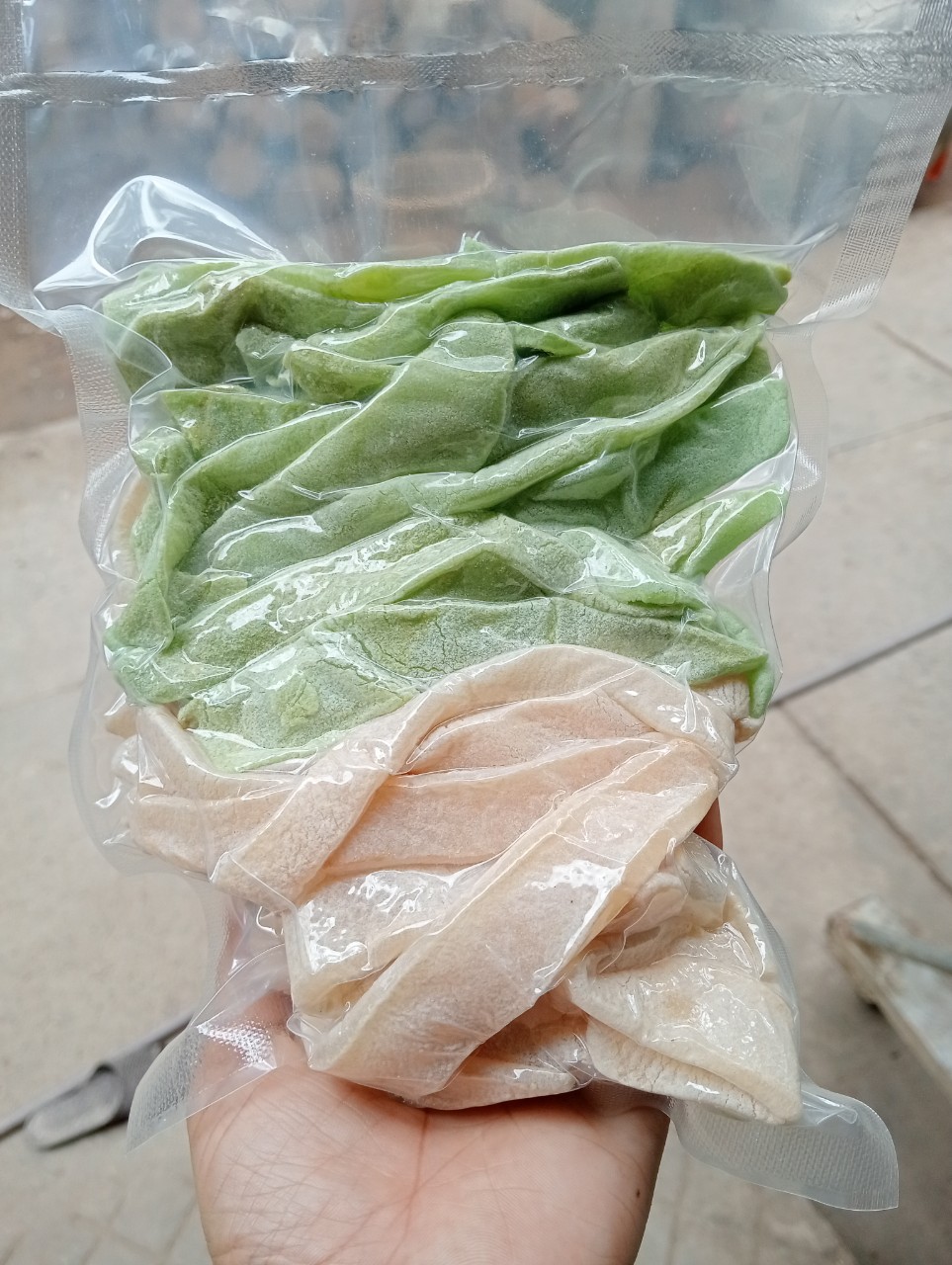 Mứt dừa non miếng Bến Tre vị truyền thống