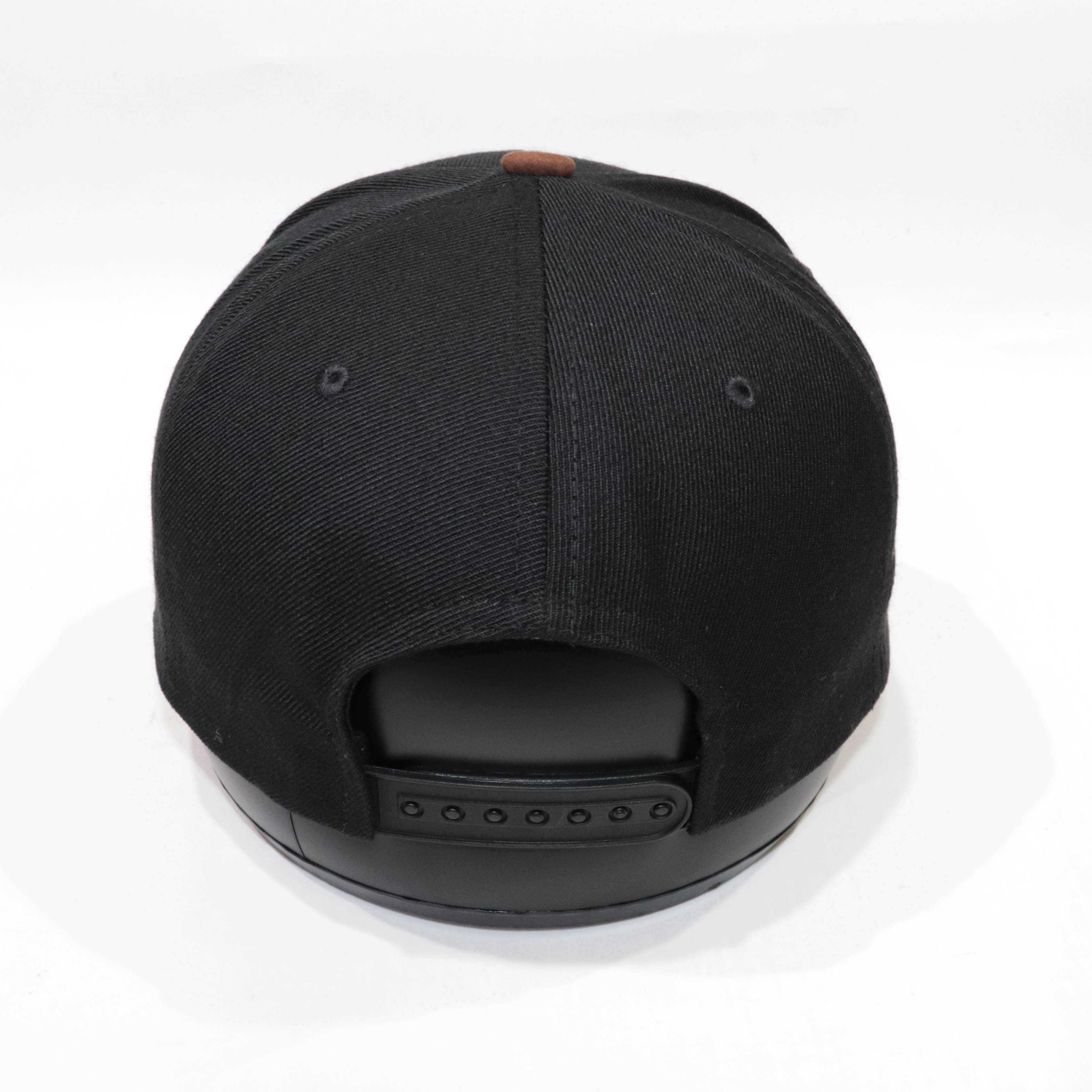 Nón Snapback NHS Colum001 Đen kết da lộn nâu.