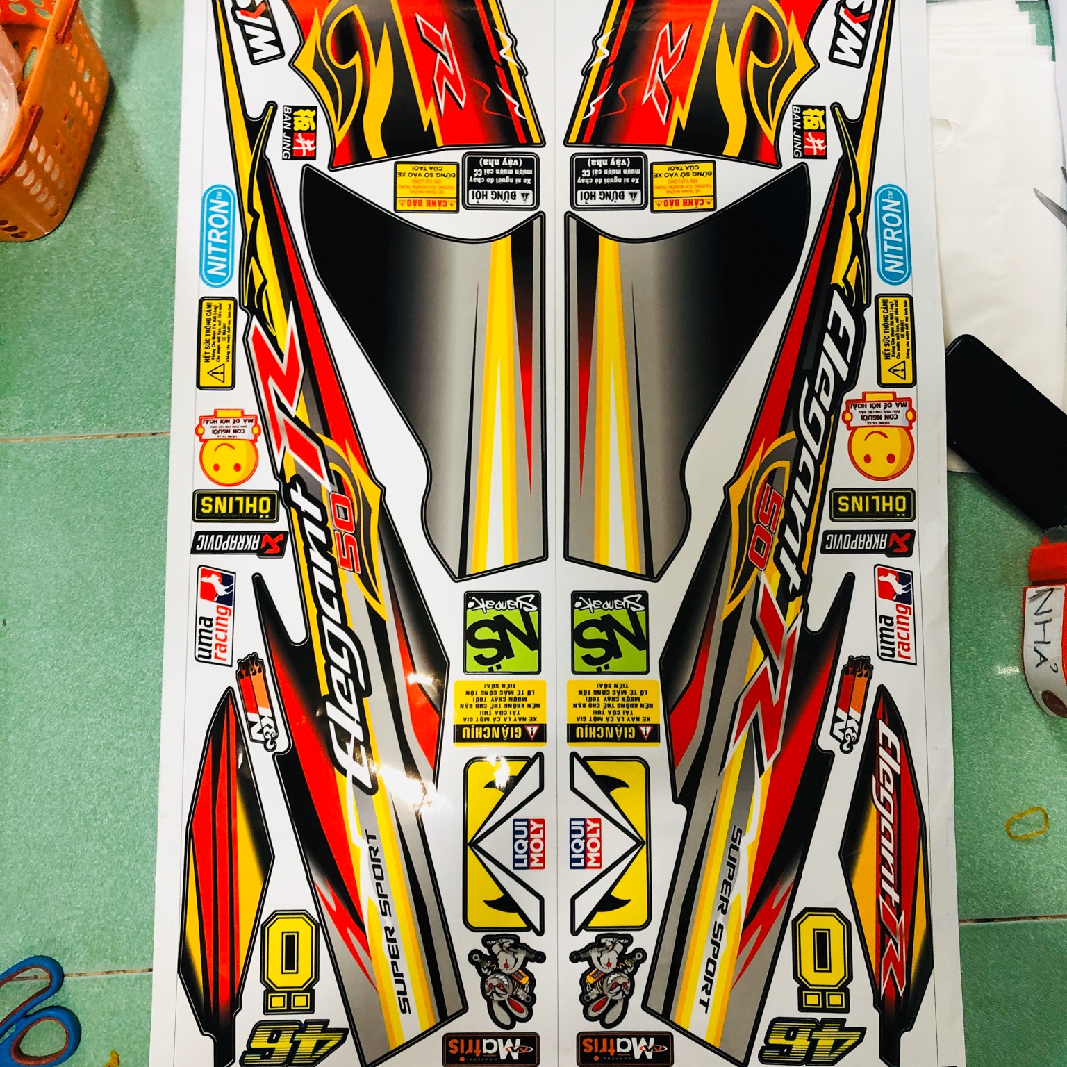 [ QUÍ KHÁCH VUI LÒNG MANG TEM RA TIỆM CHO THỢ DÁN] TEM RỜI elegant 50 mẫu Chữ R đỏ đen