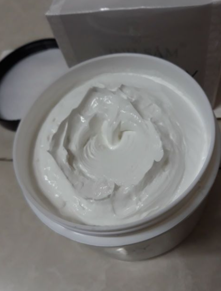 Kem Dưỡng Trắng White Body Linh Sâm