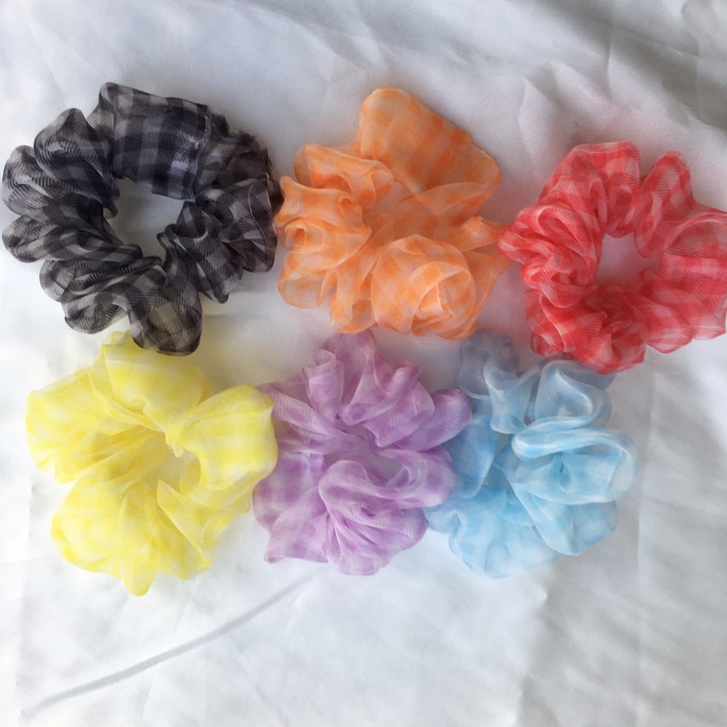 Scrunchies Chun Cột Tóc Hoạ Tiết Kẻ Caro
