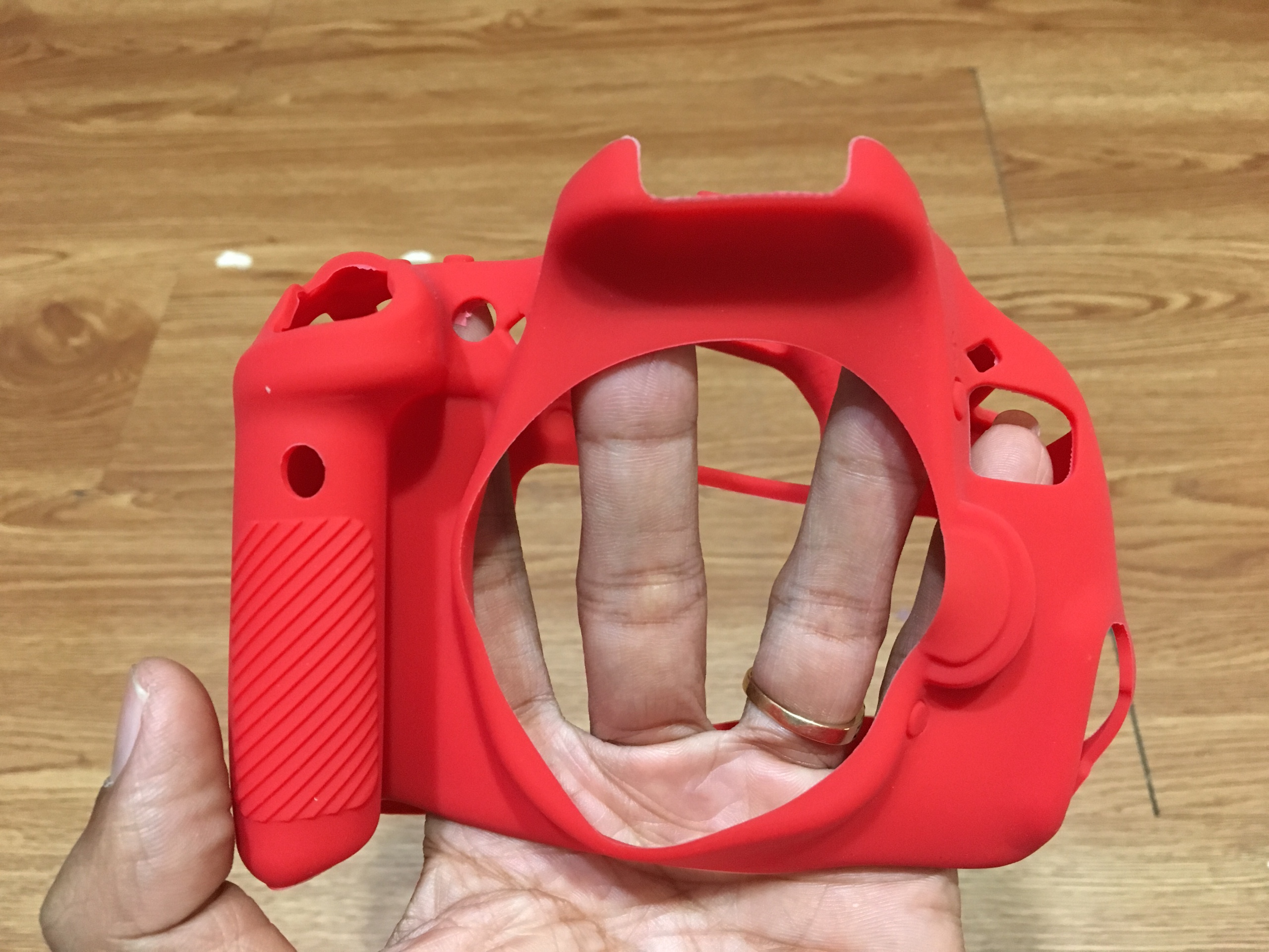 [HCM]Vỏ silicone bảo vệ cho máy ảnh CanonEOS 750D