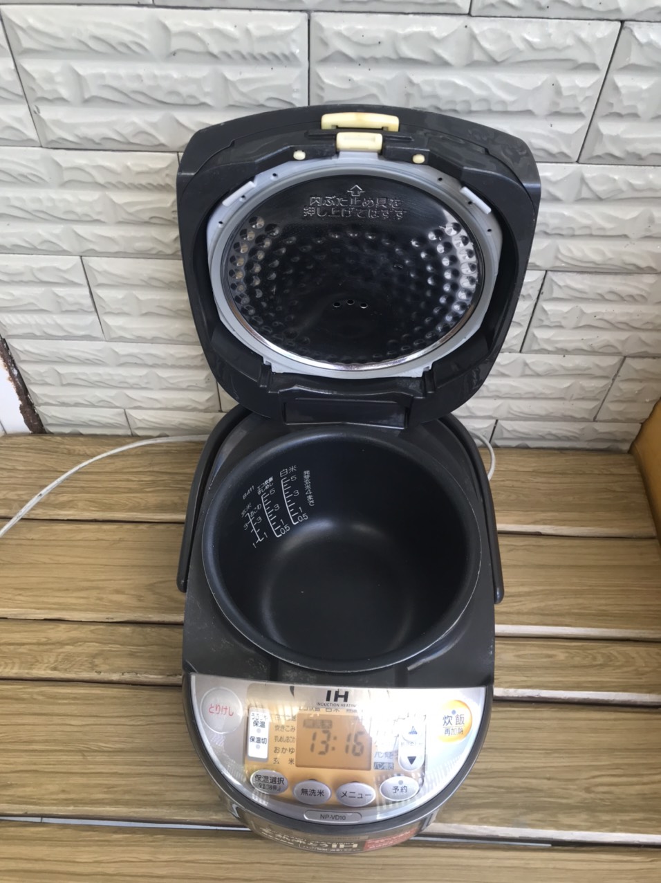 Nồi cơm điện cao tần Nhật Bản Panasonic áp suất điện tử date cao 2019