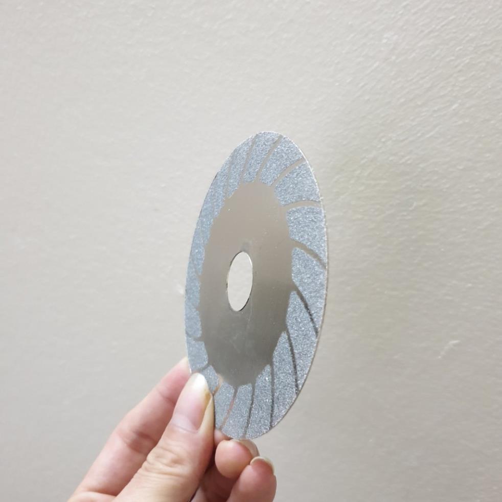 Lưỡi cắt kim cương 100mm có dọc dùng cho máy mài