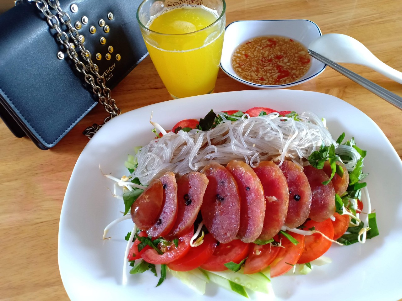 [HÀNG CHẤT LƯỢNG]LẠP XƯỞNG TƯƠI 1kg