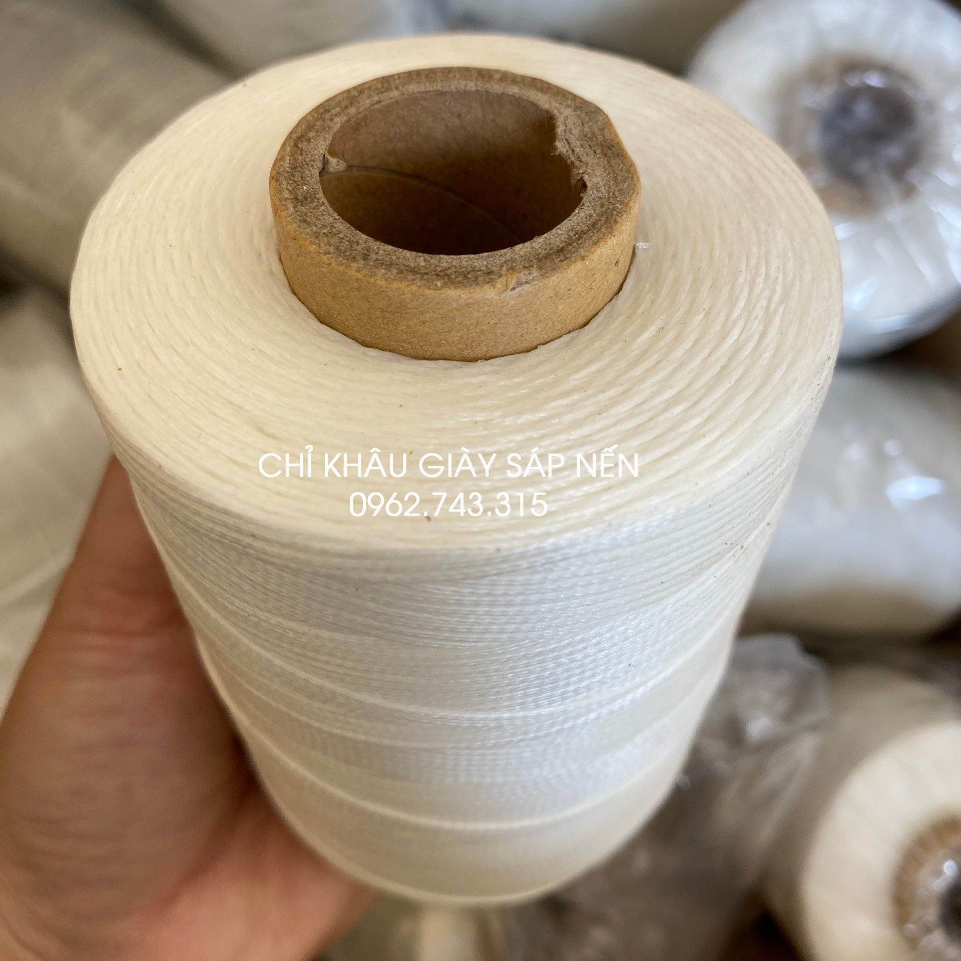 Chỉ sáp nến khâu giày dép, sợi dẹt (Màu trắng)