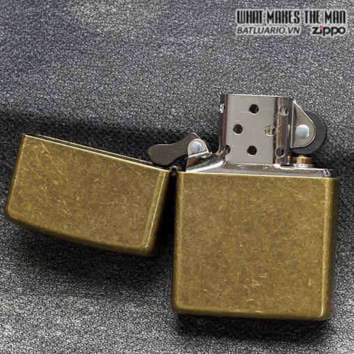 BẬT LỬA ZIPPO 201FB - ZIPPO ANTIQUE BRASS ĐỒNG VÀNG GIẢ CỔ 201FB