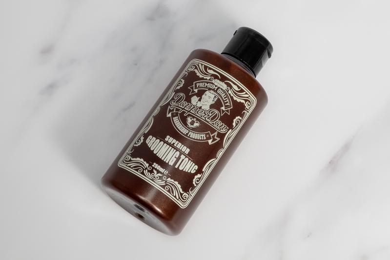 Nước dưỡng tóc Dapper Dan Grooming Tonic - 250ml