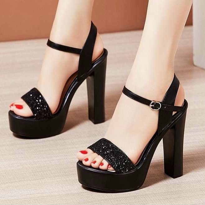 GIÀY SANDAL CAO GÓT ĐÍNH ĐÁ