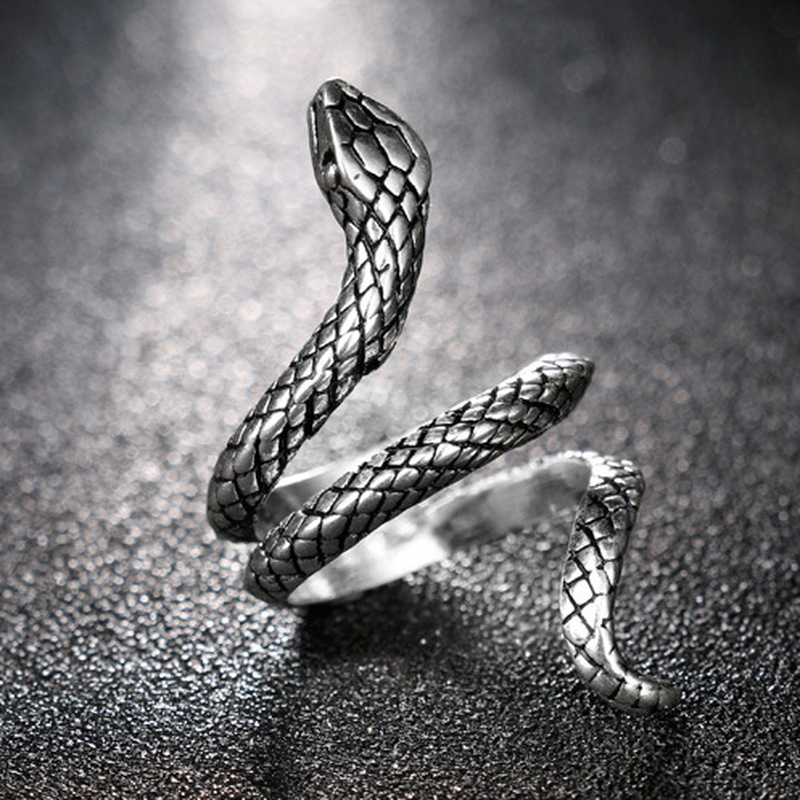 nhẫn hình con rắn inox unisex