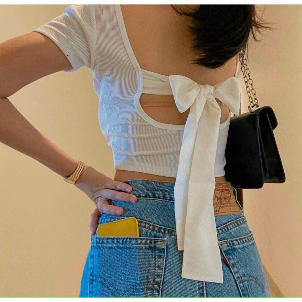 Áo croptop cổ U nơ lưng tay ngắn A5177